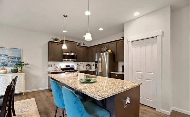 Building Photo - Beautiful 4-Bedroom Lake Stevens Home on a Corner Lot