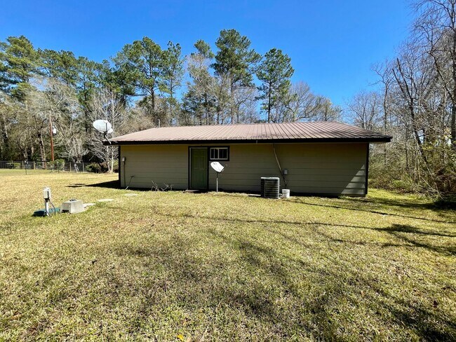 Building Photo - 7507 Grissom Rd