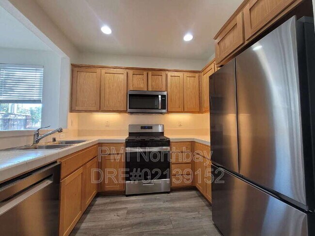 Building Photo - 1601 Centennial Dr