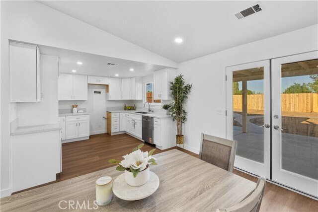 Building Photo - 14208 Apple Creek Dr