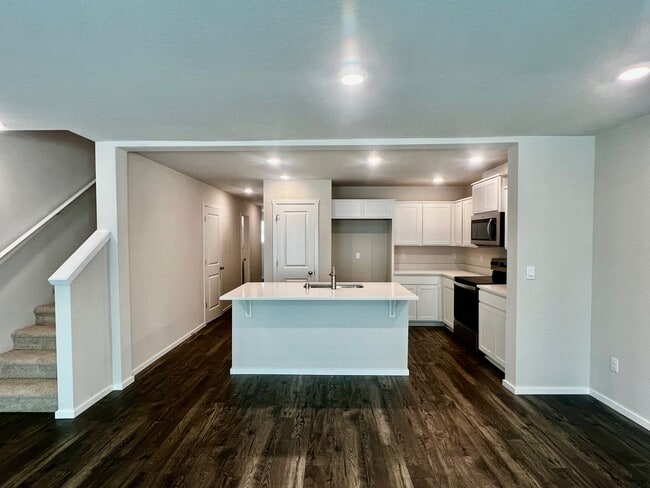 Building Photo - Free rent offered Beautiful New Smart Home...