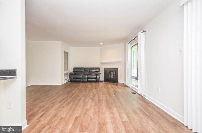 Building Photo - 18604 Pier Point Pl