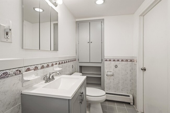 Building Photo - 800 Ocean Ave