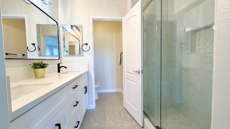 Building Photo - 89 Via Sovana