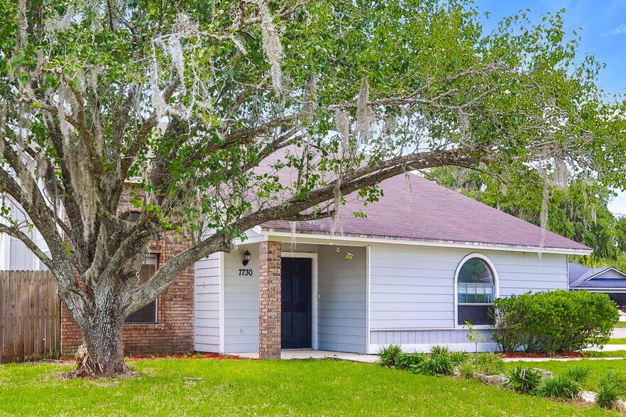Building Photo - 7730 Allspice Cir W
