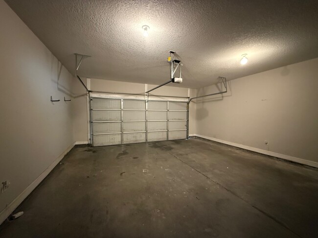 Building Photo - 1217-1217 Cypress Fall Cir