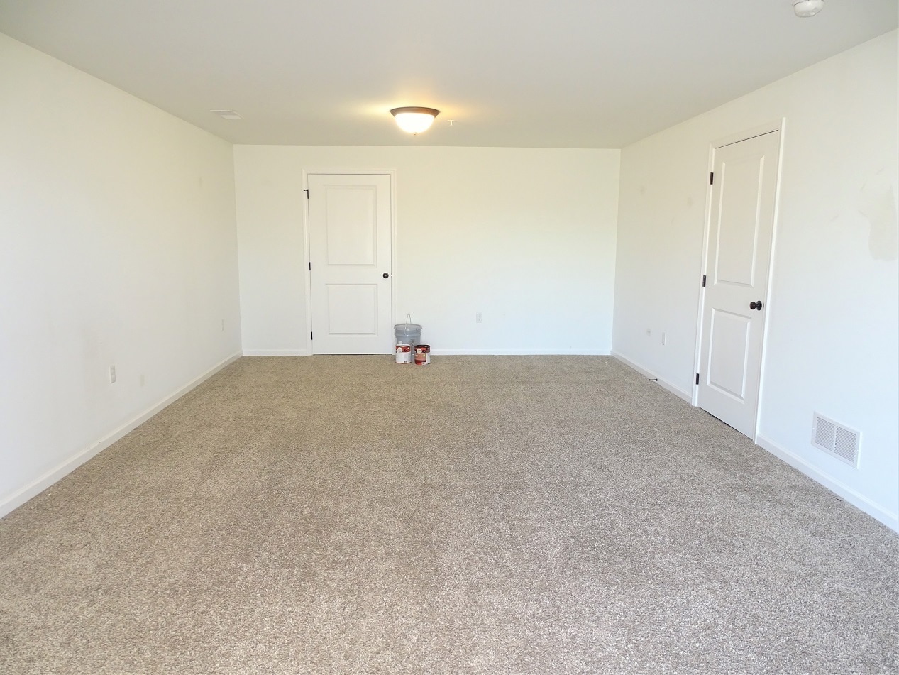 Building Photo - 229 Lakeside Xing