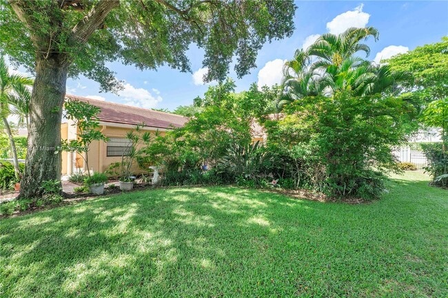 Building Photo - 23257 Boca Club Colony Cir
