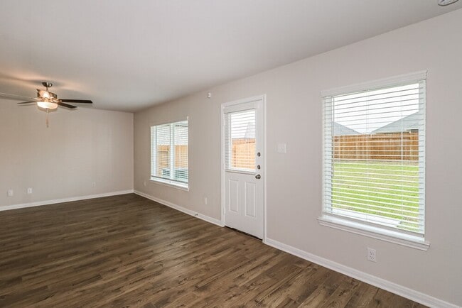 Building Photo - 409 San Miguel Crk Dr