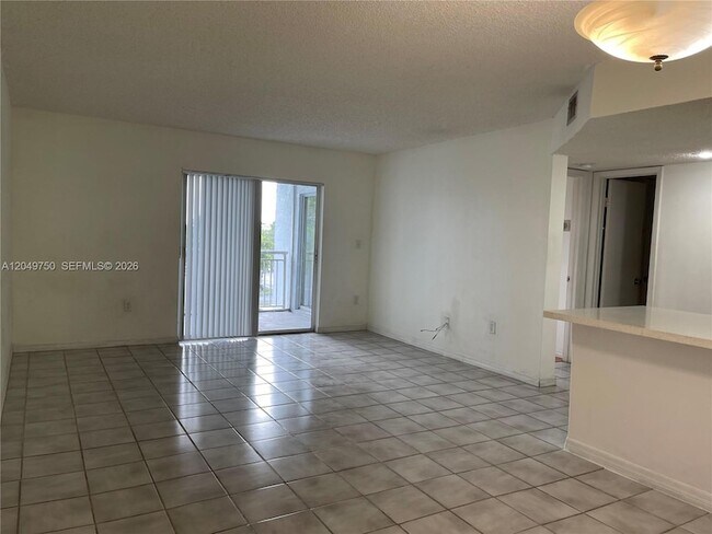 Building Photo - 8500 SW 212th St