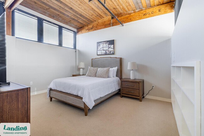 Building Photo - 275 Winchester Ave