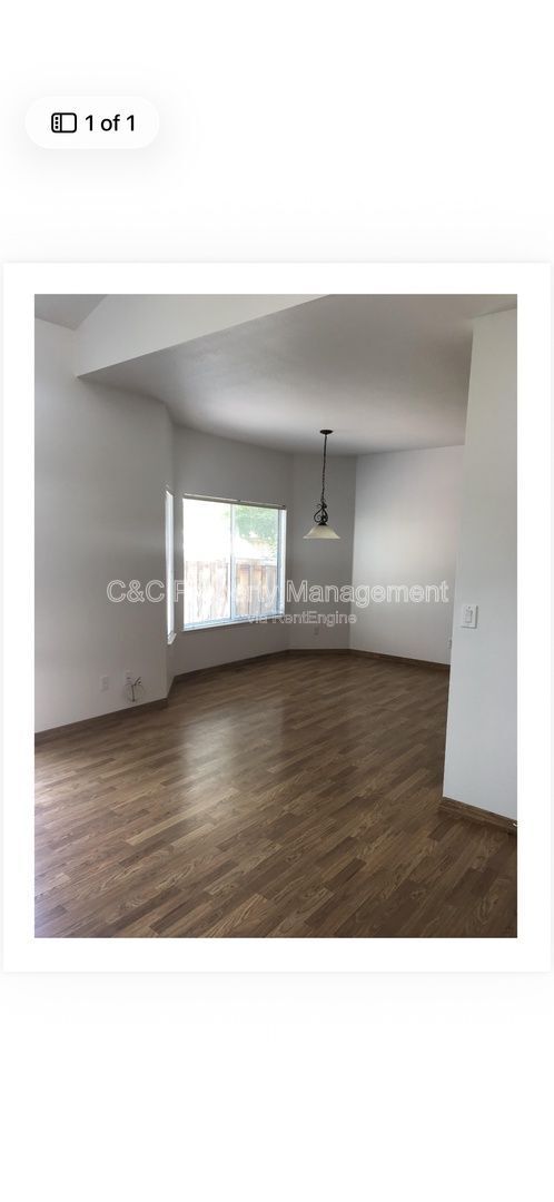 Building Photo - 1353 Shell Ln