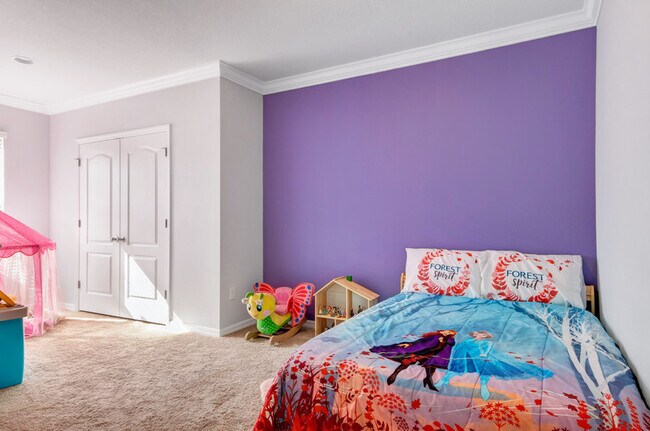 Building Photo - 10424 Red Carpet Ct