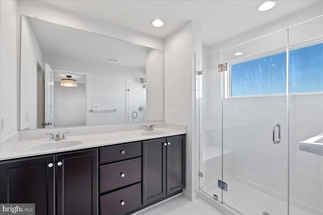 Building Photo - 8182 Broad Pl