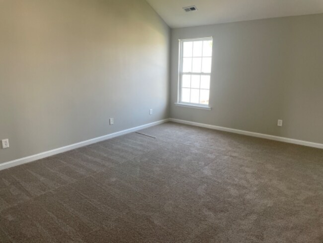 Building Photo - 1621 Brown Owl Dr