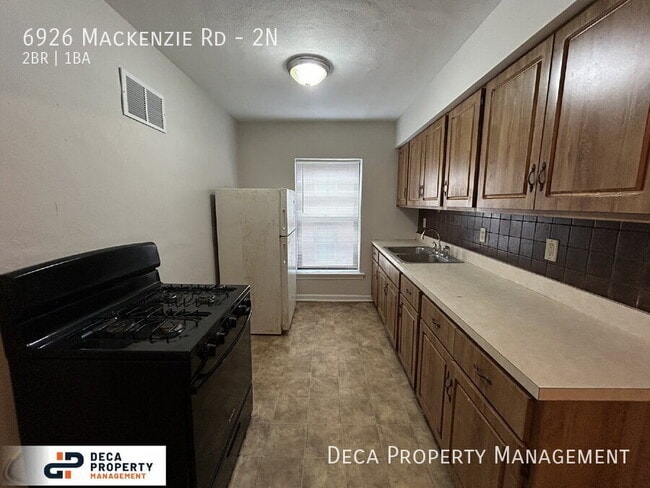 Building Photo - 6926 MacKenzie Rd