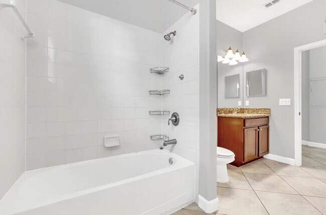 Building Photo - 2718 Atherton Dr