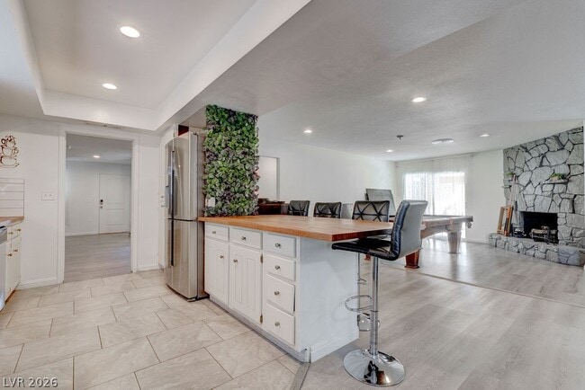 Building Photo - 1489 Santa Anita Dr