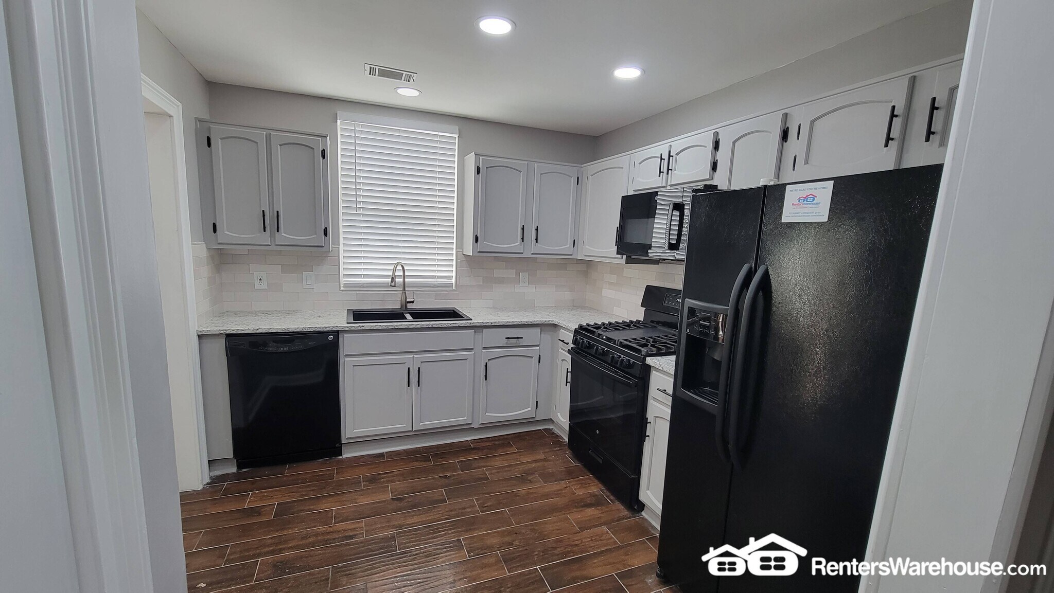 Building Photo - 4025 Hancock Cir