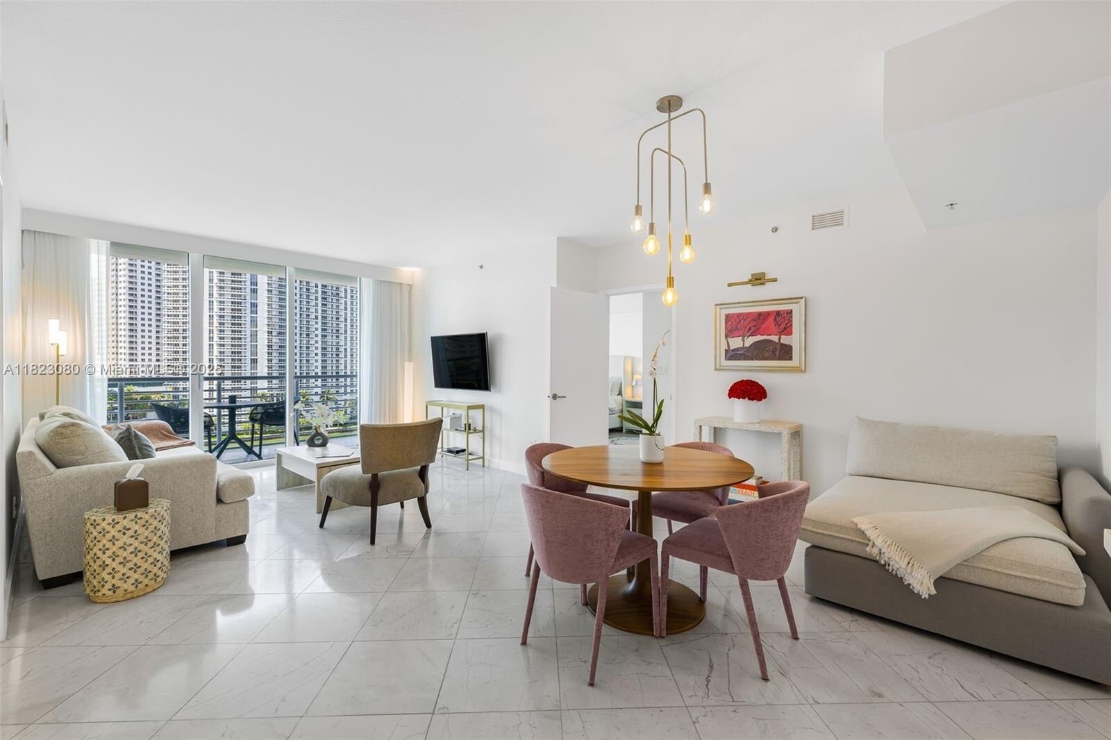 Building Photo - 325 S Biscayne Blvd