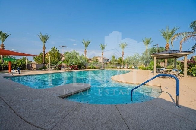 Building Photo - 244 E Prescott Dr