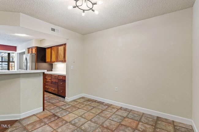 Building Photo - 7820 Falcon Rest Cir