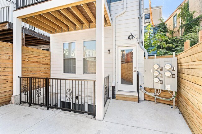 Building Photo - 2341 N College Ave