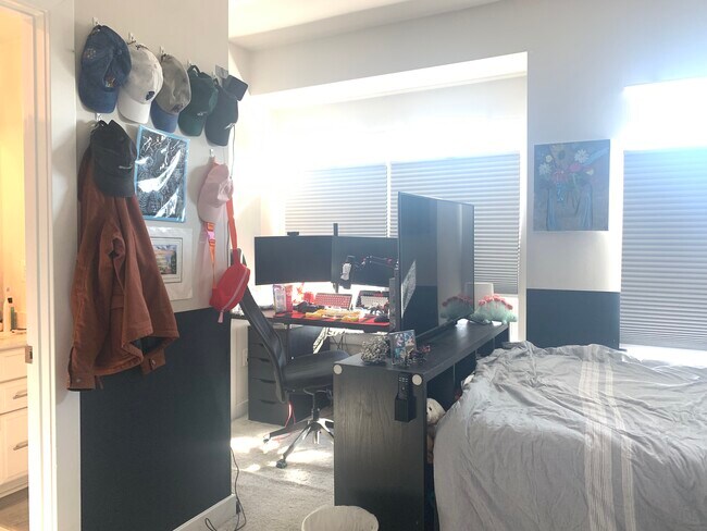 2nd (smallest) bedroom - 3606 Journal St