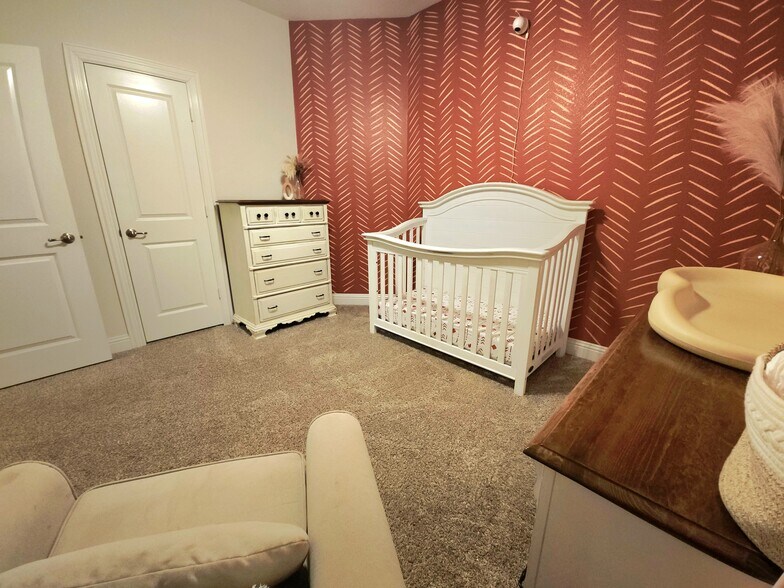 Building Photo - 3012 Denver Ave