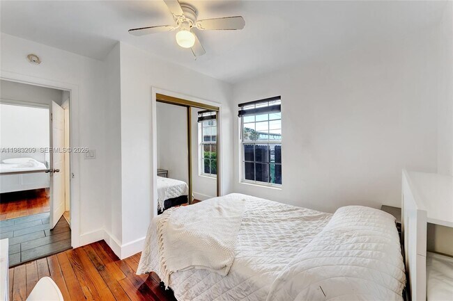 Building Photo - 107 Stirling Rd