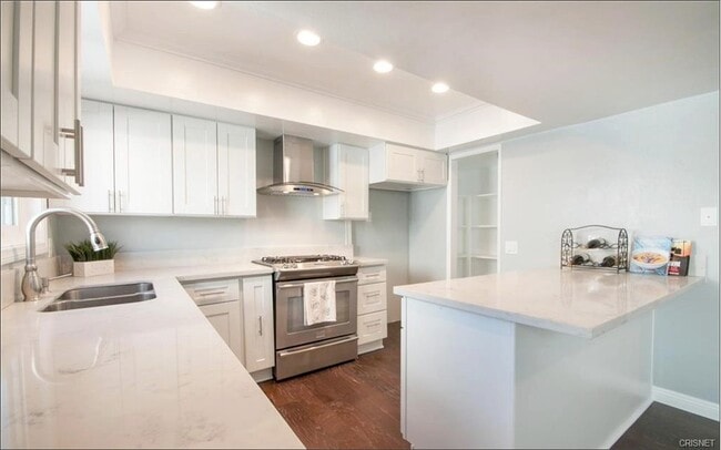 Building Photo - 17824 Killion St