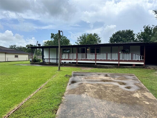 Primary Photo - 2634 Oak Rd