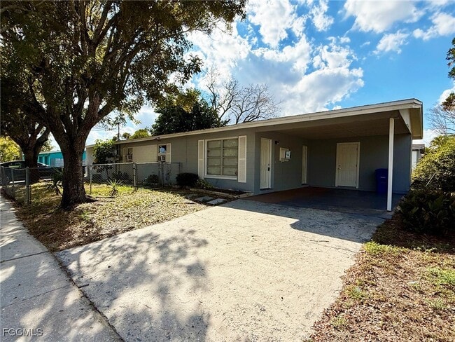 Building Photo - 2996 Lafayette St