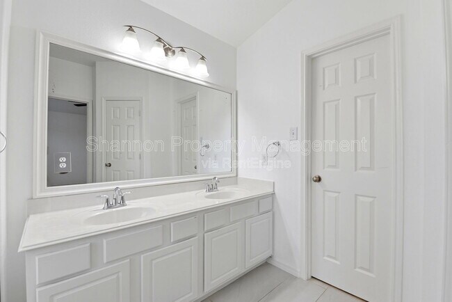 Building Photo - 5342 Gibralter Pl