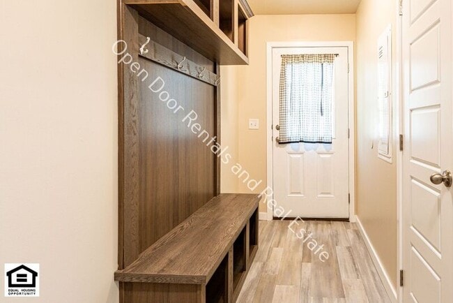 Building Photo - 3420 S 1075 E