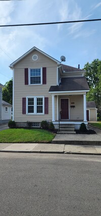 Building Photo - 216 Heaton Ave