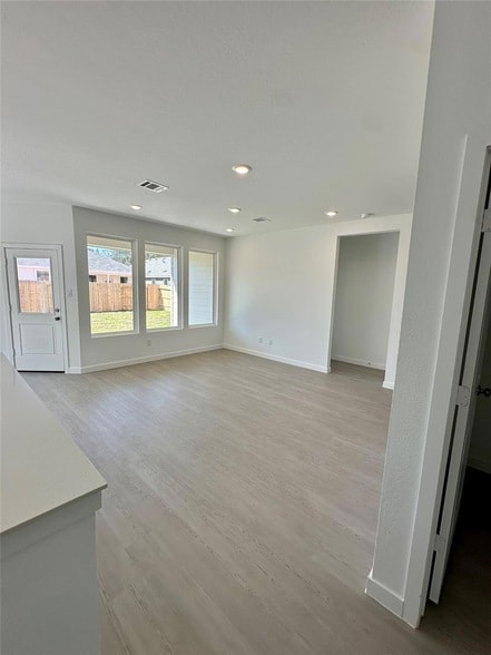 Building Photo - 10650 Ellerston Rd