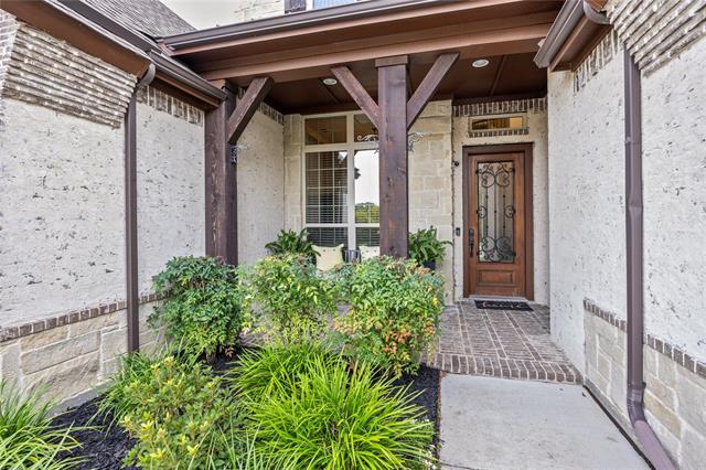 Building Photo - 552 Hidden Meadow Dr