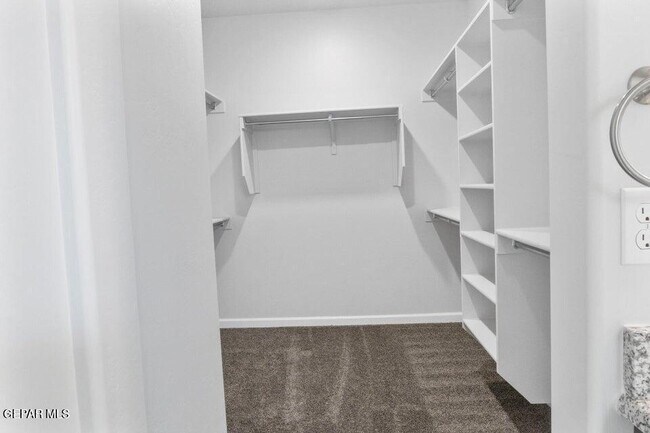 Building Photo - 512 Twilight Dr