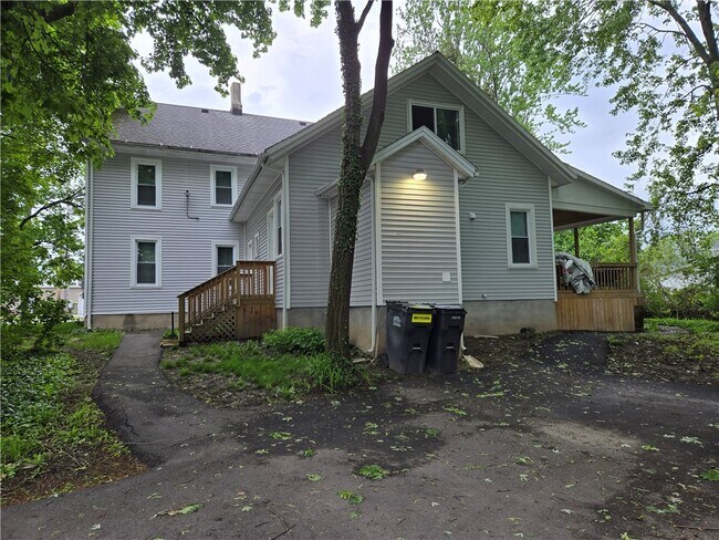 Building Photo - 2366 Spencerport Rd