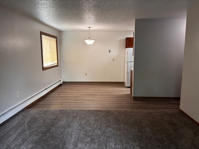 Building Photo - 2715 Hawken St
