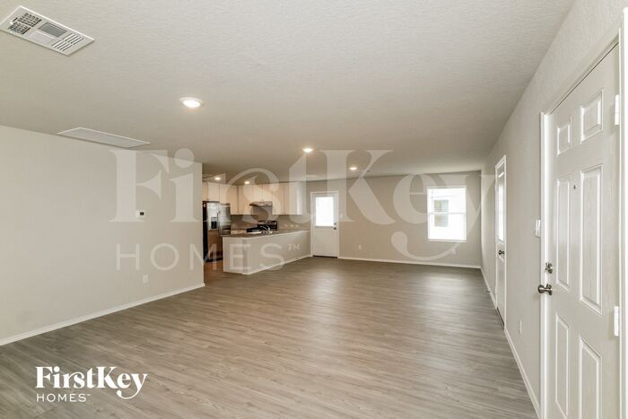 Building Photo - 755 Ambush Ridge