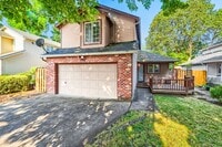 Building Photo - 3BR + 2.5BA Two-Story Home — 2-Car Garage, Fenced Yard & Large Deck on a Cul-de-Sac (Beaverton / ...