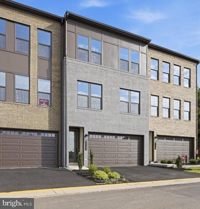 Building Photo - 11152 Lanier Farm Lp
