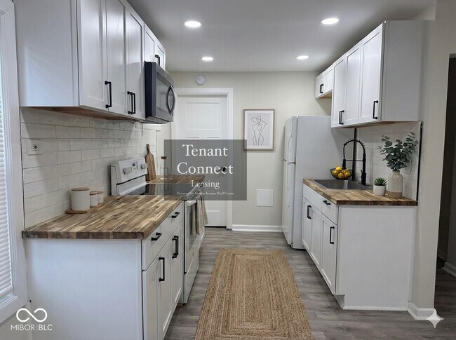 Building Photo - 2522 E 16th St