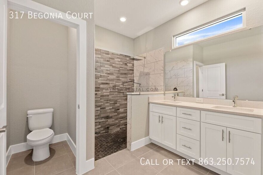 Building Photo - 317 Begonia Ct