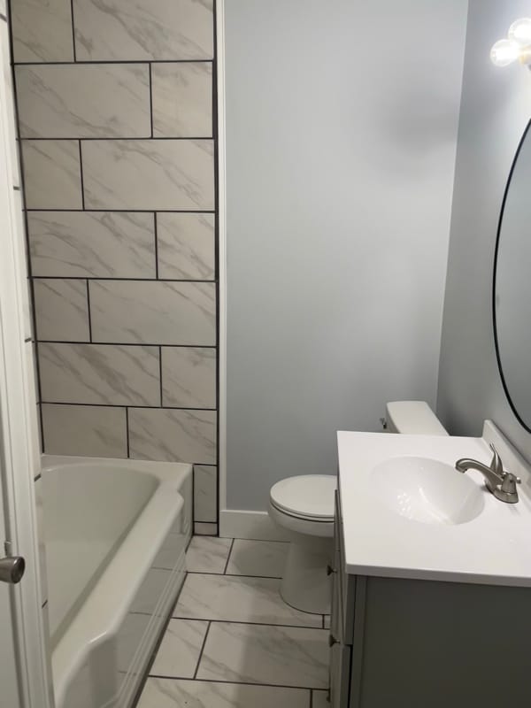 Building Photo - 237 Highview St