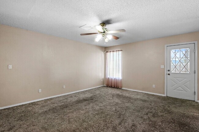 Building Photo - 2376 Joshua Louis Dr