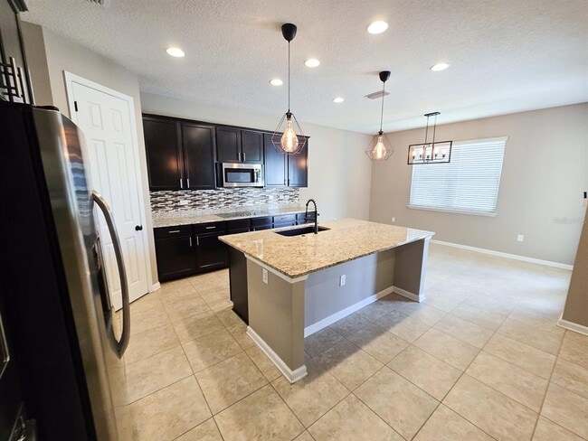 Building Photo - 3543 Meadow Breeze Loop