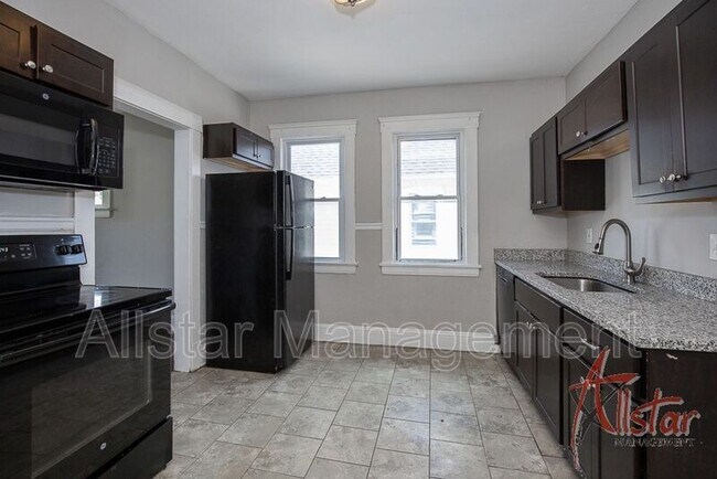 Building Photo - 2086 W 104th St